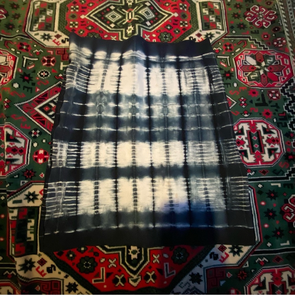 BCBGMaxAzria Navy Blue and White Tie Dye Skirt